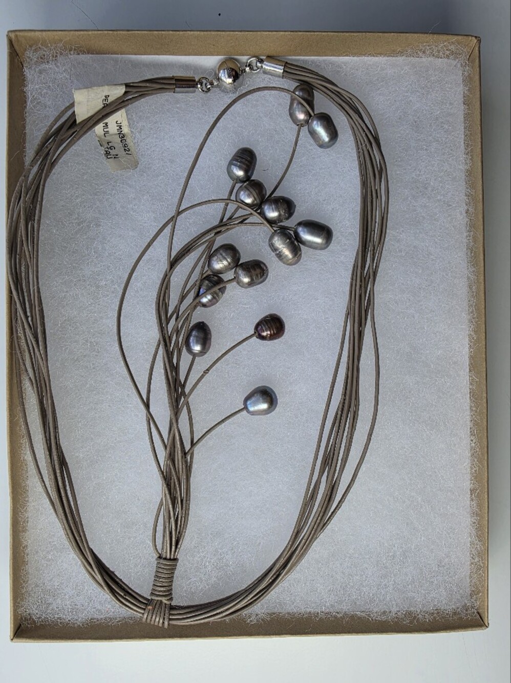Multi-Strand Grey and Silver-Tone Lariat Necklace w Pearls w magnetic closure - Picture 2 of 9
